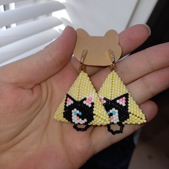 Luxury Thomas the Cat 🐾 Double-Sided Beaded Earrings • 18K Gold Plated •3D Tail - Picture 3 of 9